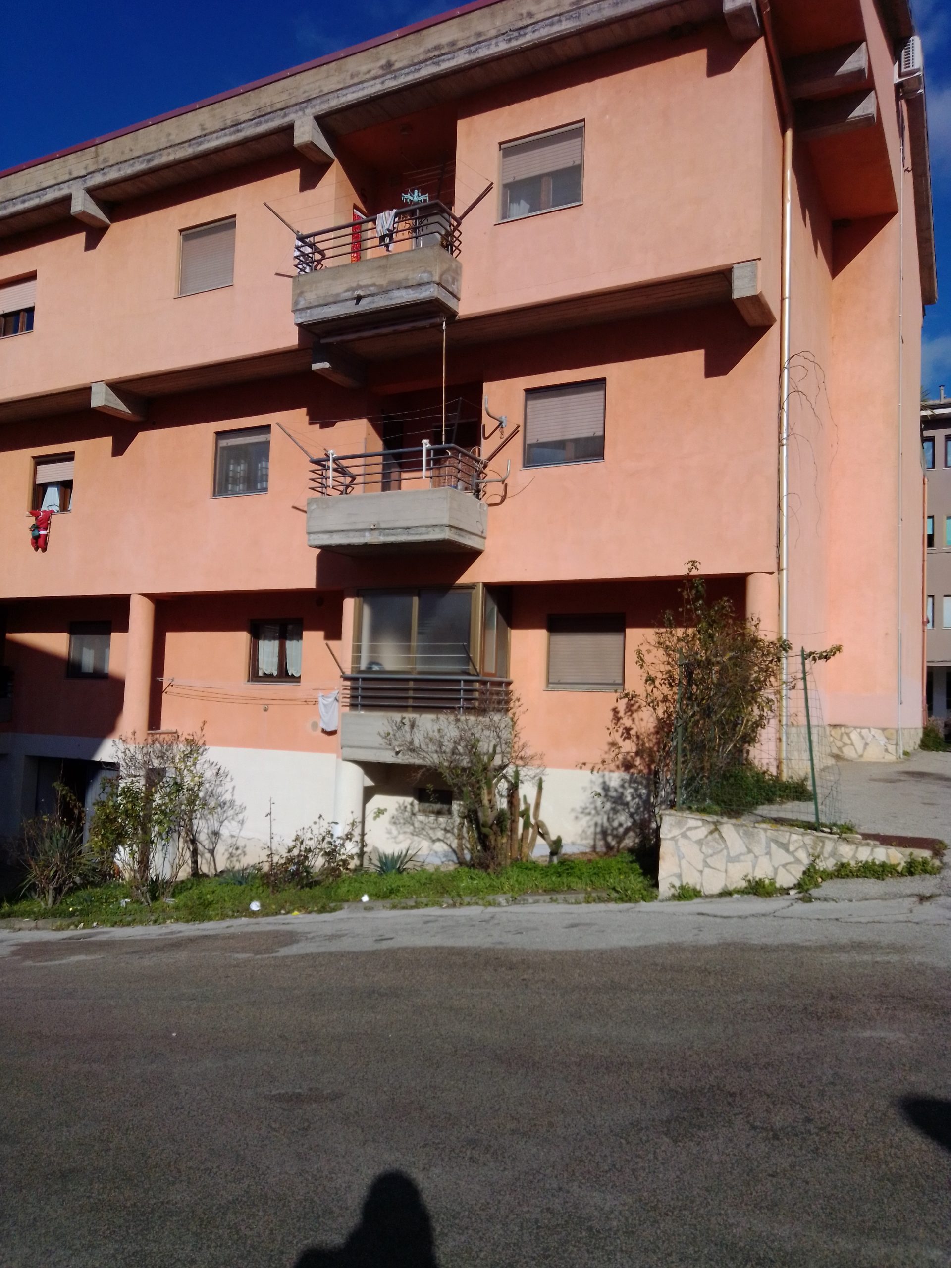 Al momento stai visualizzando Immobiliare Jhons – agenzia immobiliare Nicosia Enna Sicilia